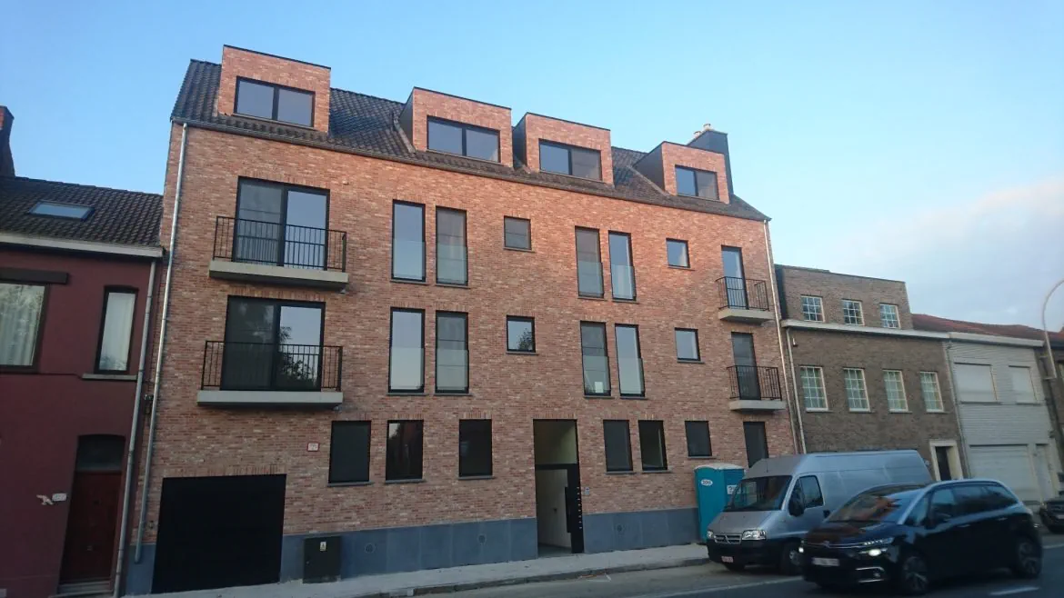 Ekeren: Moderne Nieuwbouw Appartementen met Terras en Garage